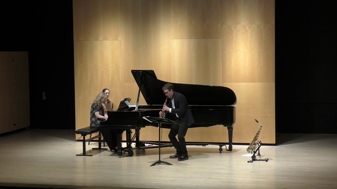 Poulenc Sonata for Oboe (soprano saxophone)