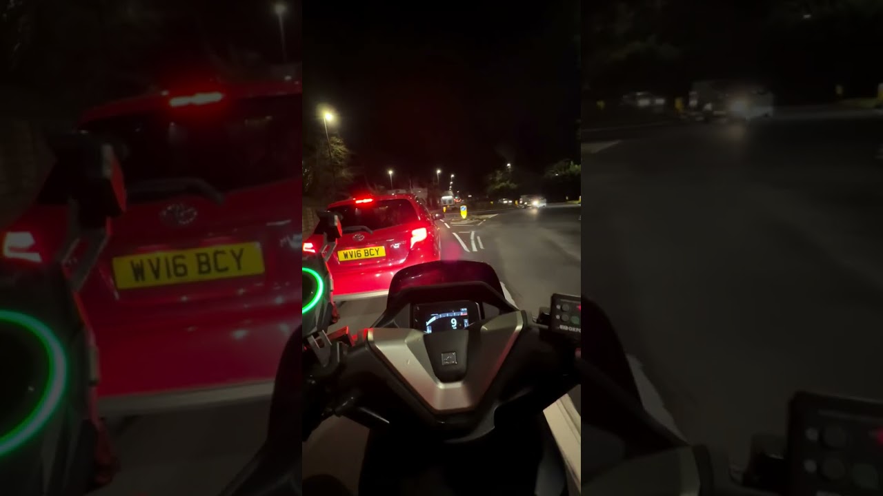 Sexta à noite no delivery na Inglaterra! Quanto da pra fazer?