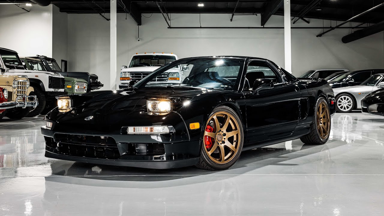 Стоит ли покупать Acura NSX в 2024 году? | CarCave