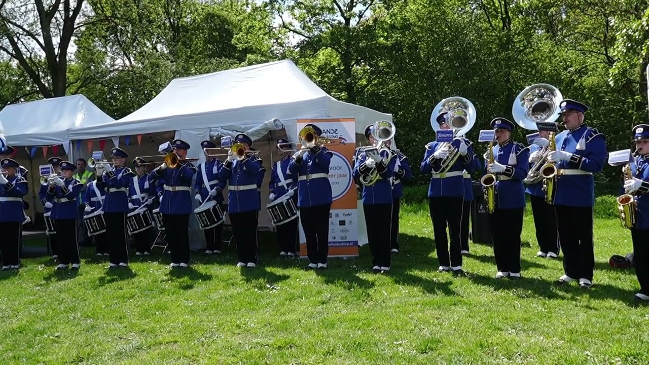 Show  & Marchingband Tamarco Leiderdorp