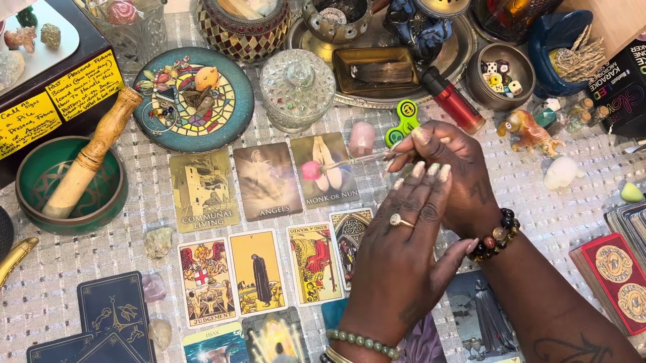 Part 1 Divine Masculine Collective Reading 📖