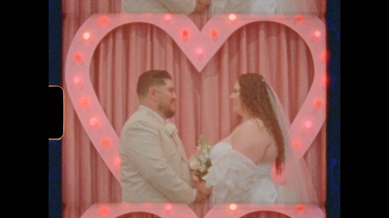 Super 8 Las Vegas Elopement [Sure Thing Chapel]