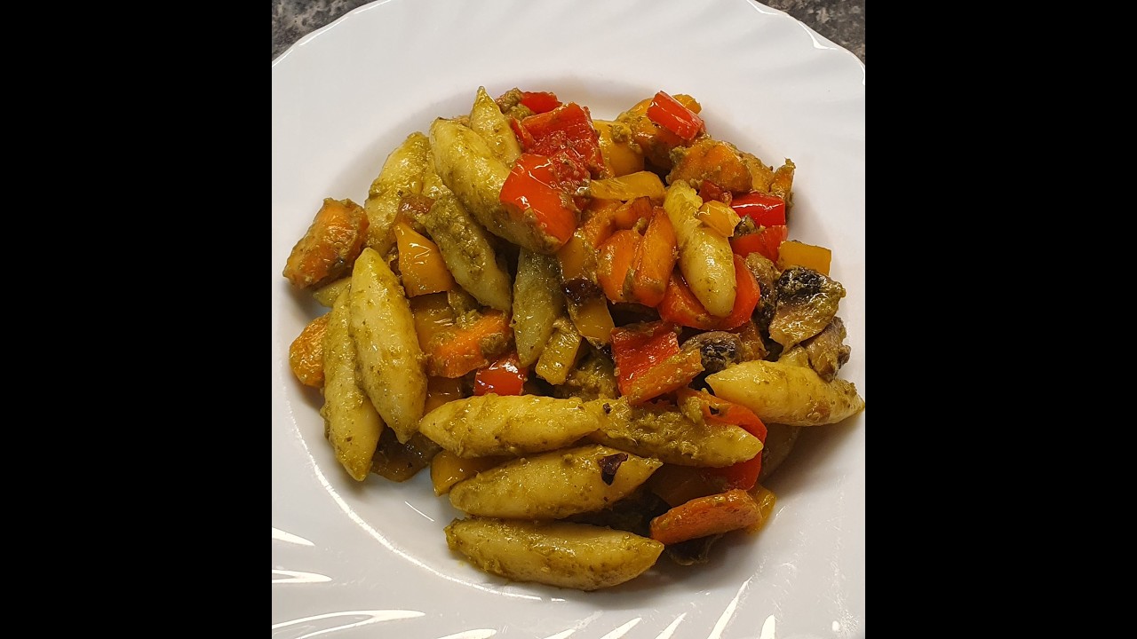 Mediterrane Schupfnudelpfanne
