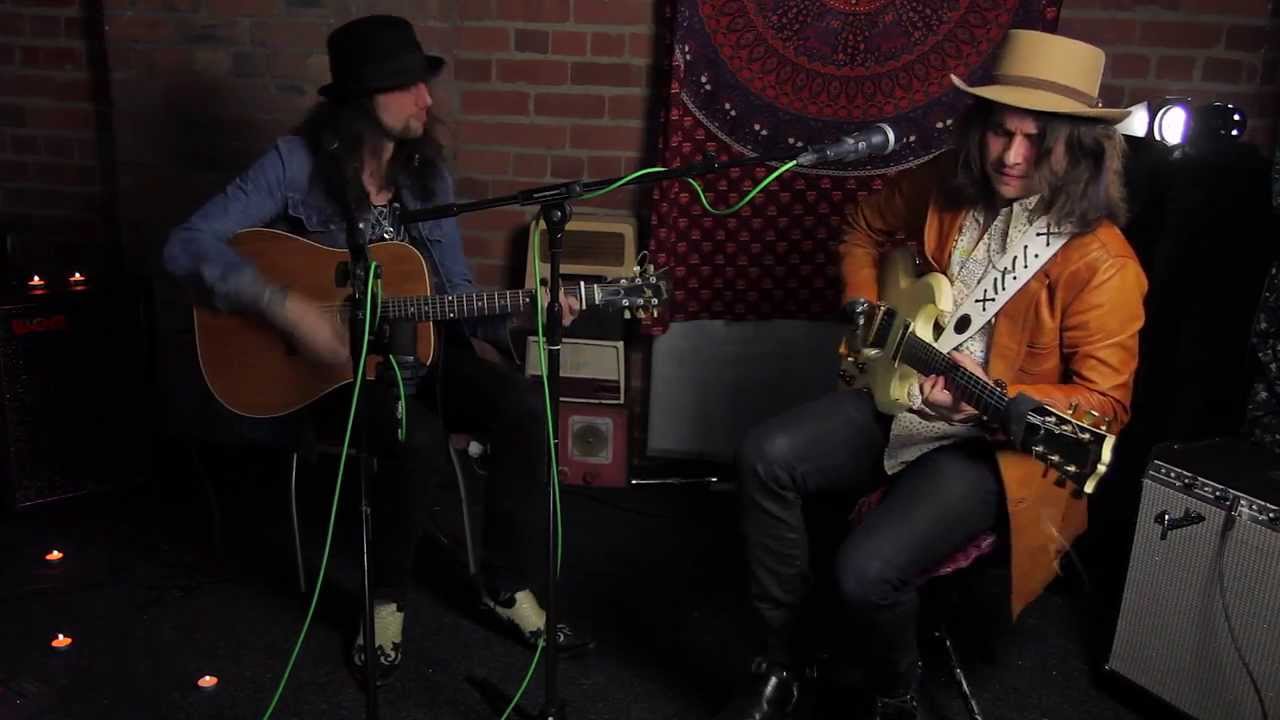 Xander and the Peace Pirates (James Arthur) - You're Nobody 'Til Somebody Loves You (Unplugged)