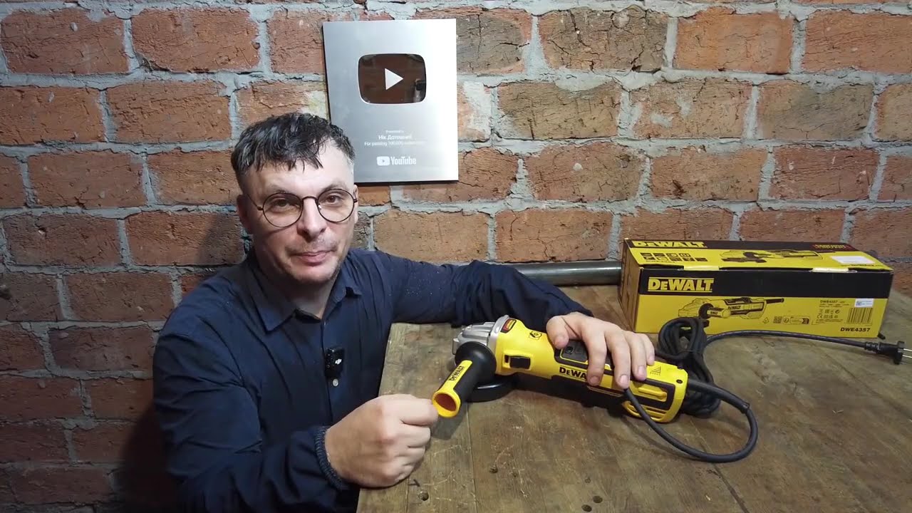 Болгарка DeWalt  DWE 4357 ТОП ? 👎 Директор Met@bo 💩 Дуре Людей!