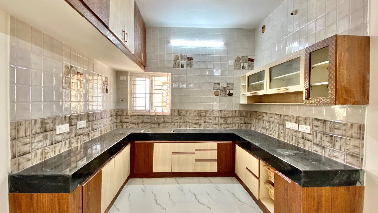 East Facing 3BHK Duplex House with Attractive Interior Design | 2100sqftல் அழகான 3BHK வீடு | Epi-284