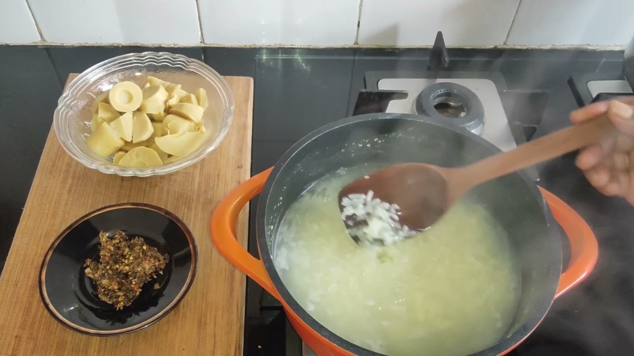 Hmar Bai/Ruotuoi Hmepawk/Rawtuai - Mautuai Bai/Bamboo Shoots Porridge Recipe/Mizo Eisiam