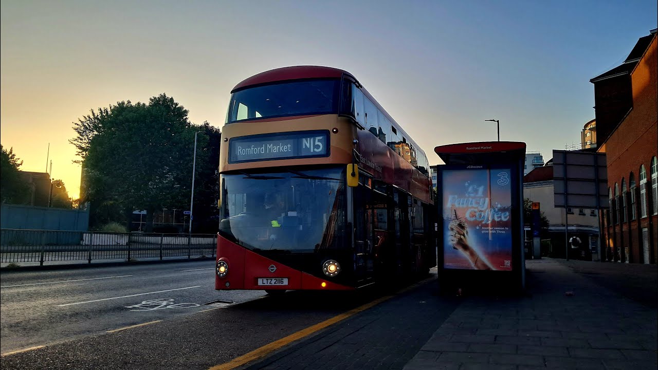 FRV: Route N15 - Oxford Circus - Romford Market. New Routemaster LT916 (LTZ 2116)