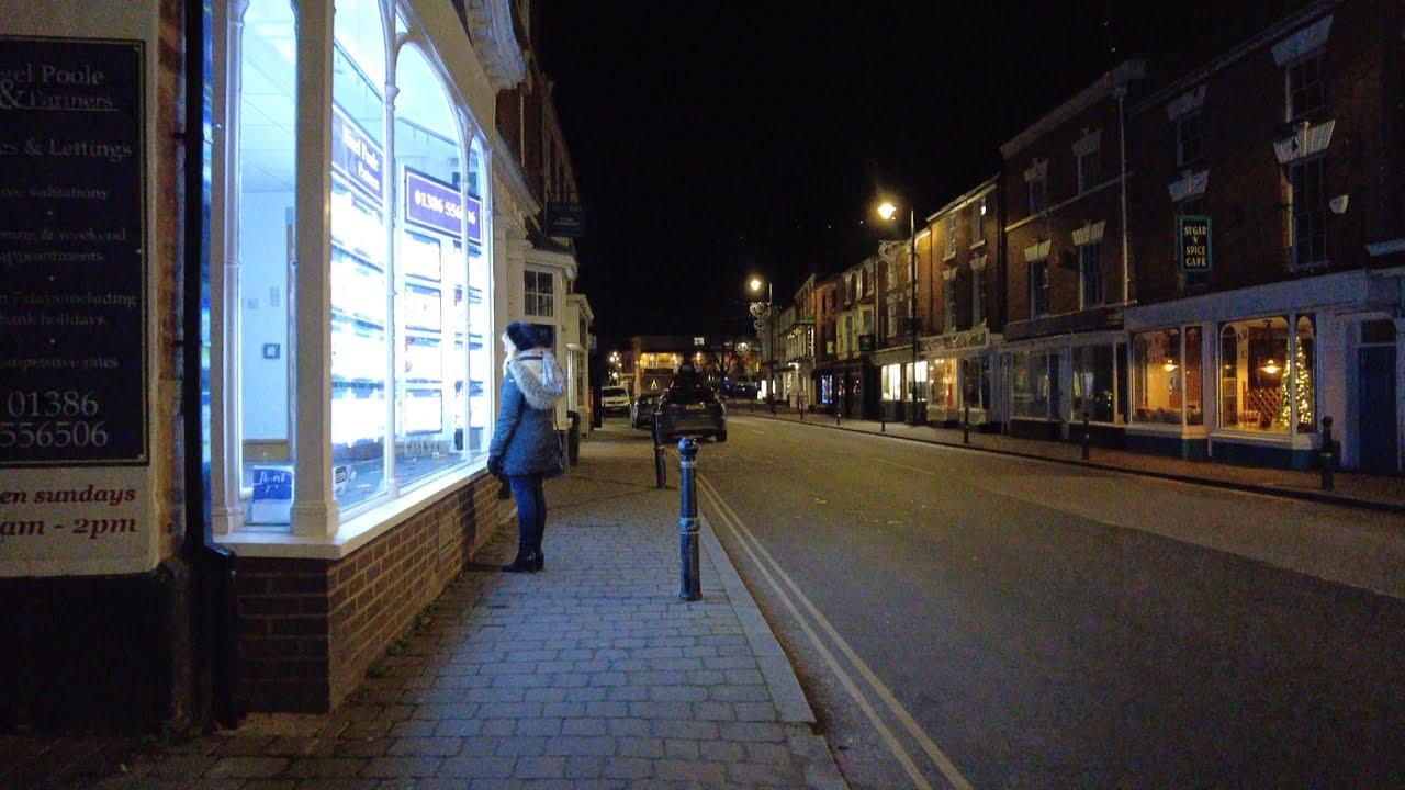 A Nighttime Walk Around Pershore Town & Abbey, Worcestershire, UK 22nd November 2024 