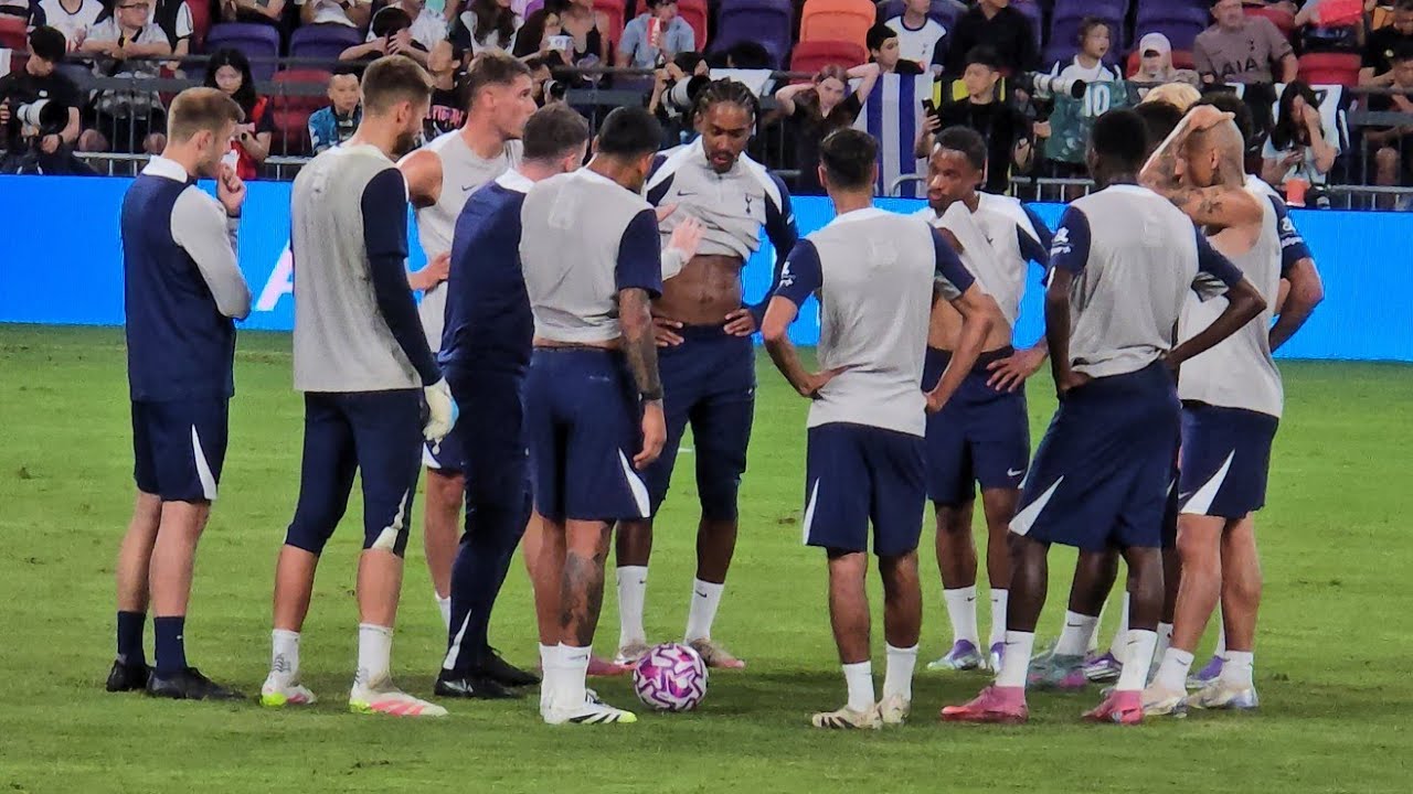 FULL TOTTENHAM HOTSPUR OPEN TRAINING SESSION: Kai Tak Stadium: Hong Kong (Ahead of Arsenal Friendly)