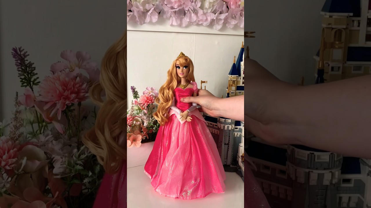 One of the most beautiful disney limited edition dolls 🩷 