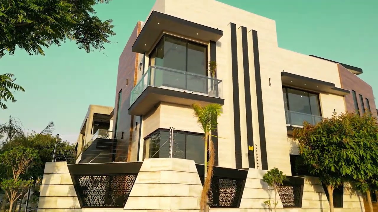 Latest Exterior Elevation Walkthrough| Ultra-modern elevation|ಸುಂದರ ಮತ್ತು ಆಧುನಿಕ ಮನೆ ಹೊರನೋಟ ವಿನ್ಯಾಸ