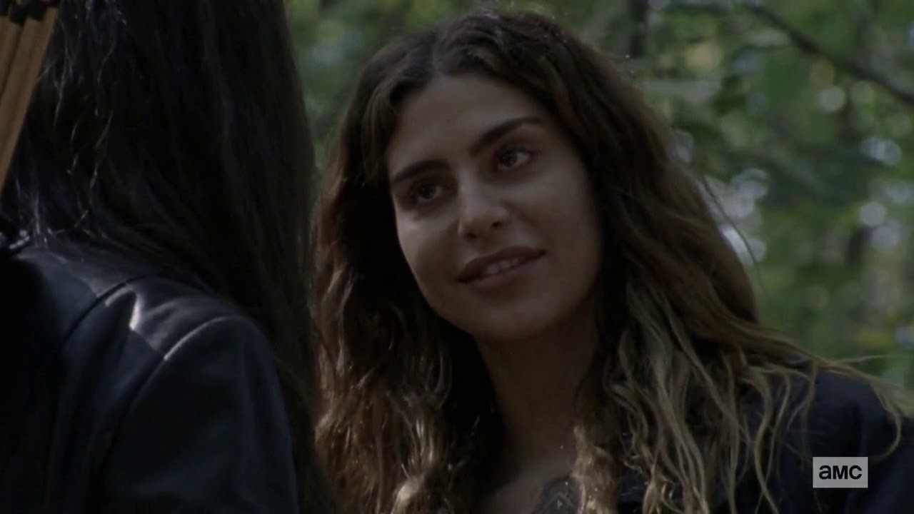 Magna and Yumiko First Kiss || 9x15 The Walking Dead