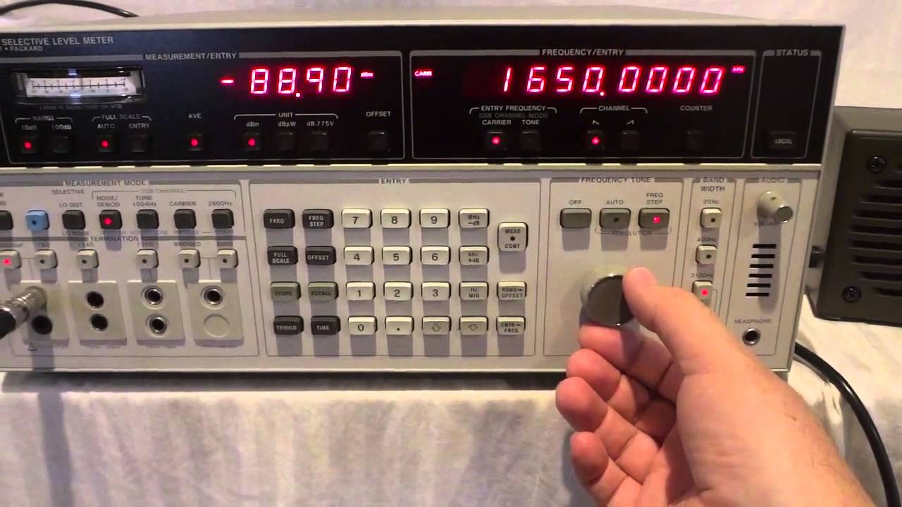 HP3586B selective level meter shown as HF receiver