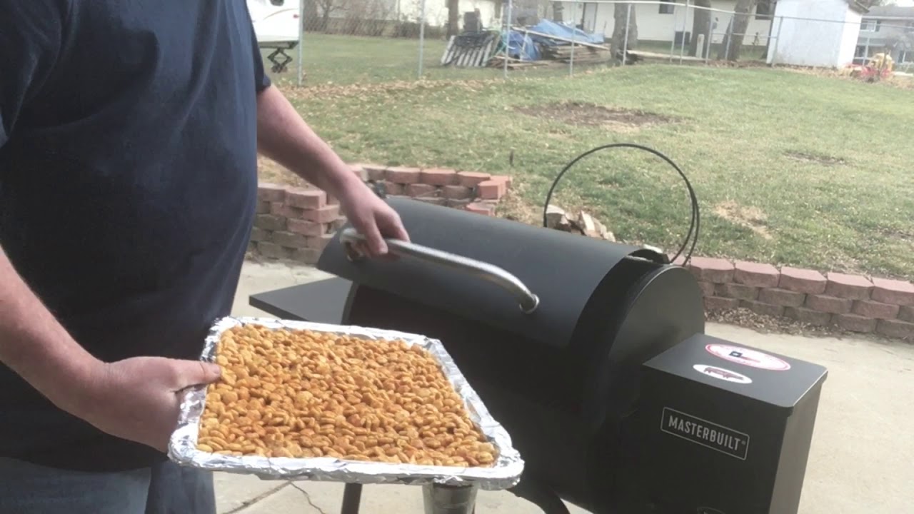 Smoked Oyster Crackers | Easy Holiday Snack Recipe | Holiday Snack Ideas