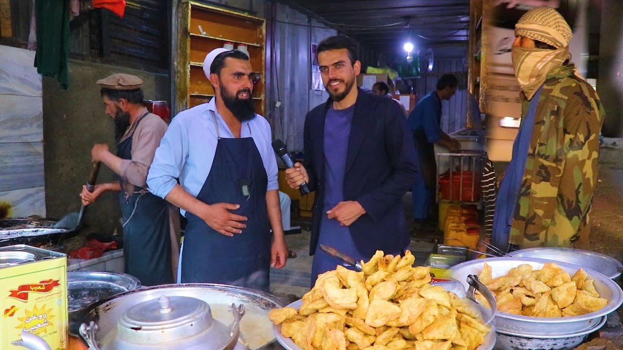 Kabul iftar - افطاری ضیا در چشمه دوغ کابل با سمبوسه
