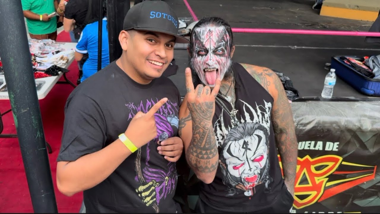 Mecha Wolf WARNS The Wyatt 6 and Pagano and Psycho Clown before his AAA Tag Team Championship Match