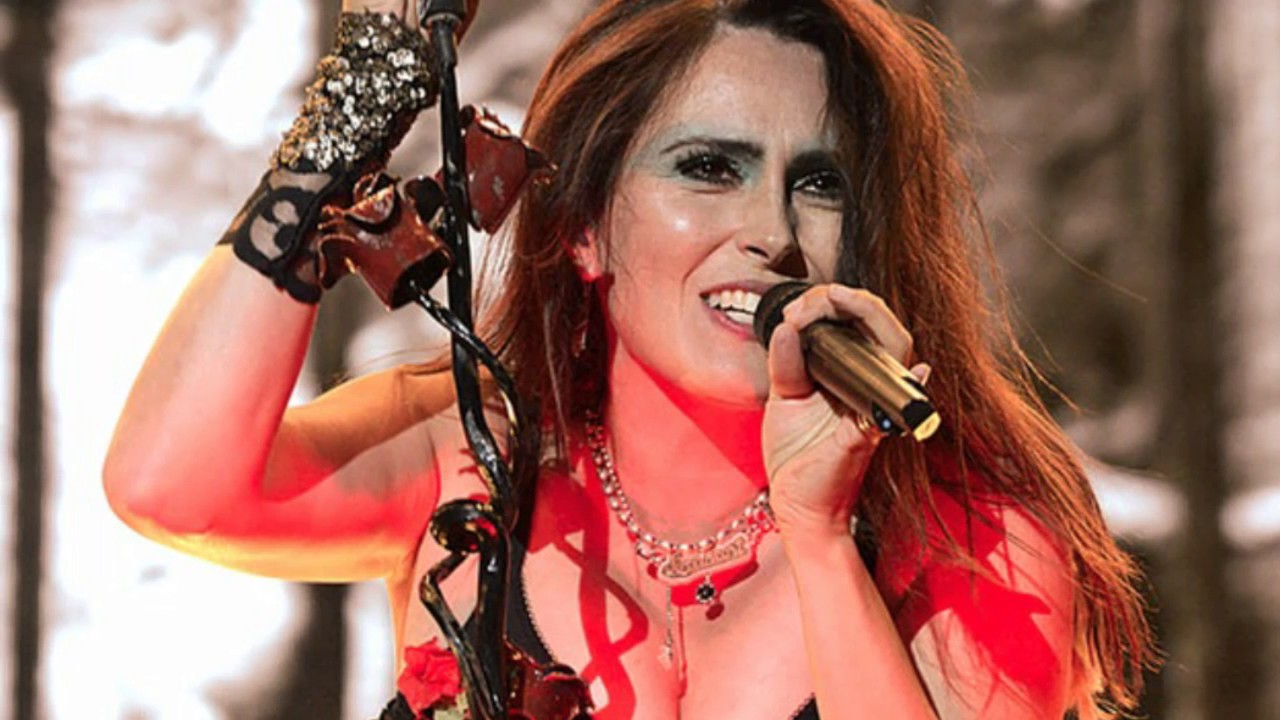 Ian Hinrichsen vdo of Within Temptation : Restless