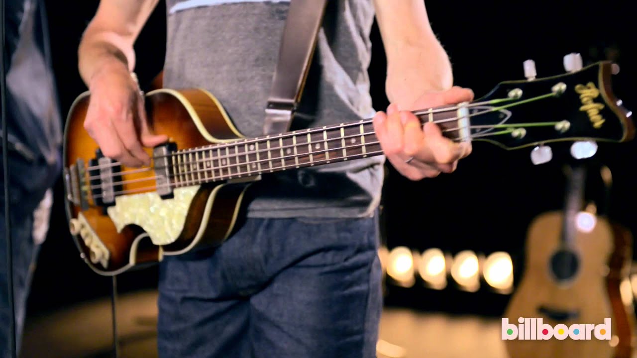 Barenaked Ladies Perform 'Boomerang' at Billboard Studio