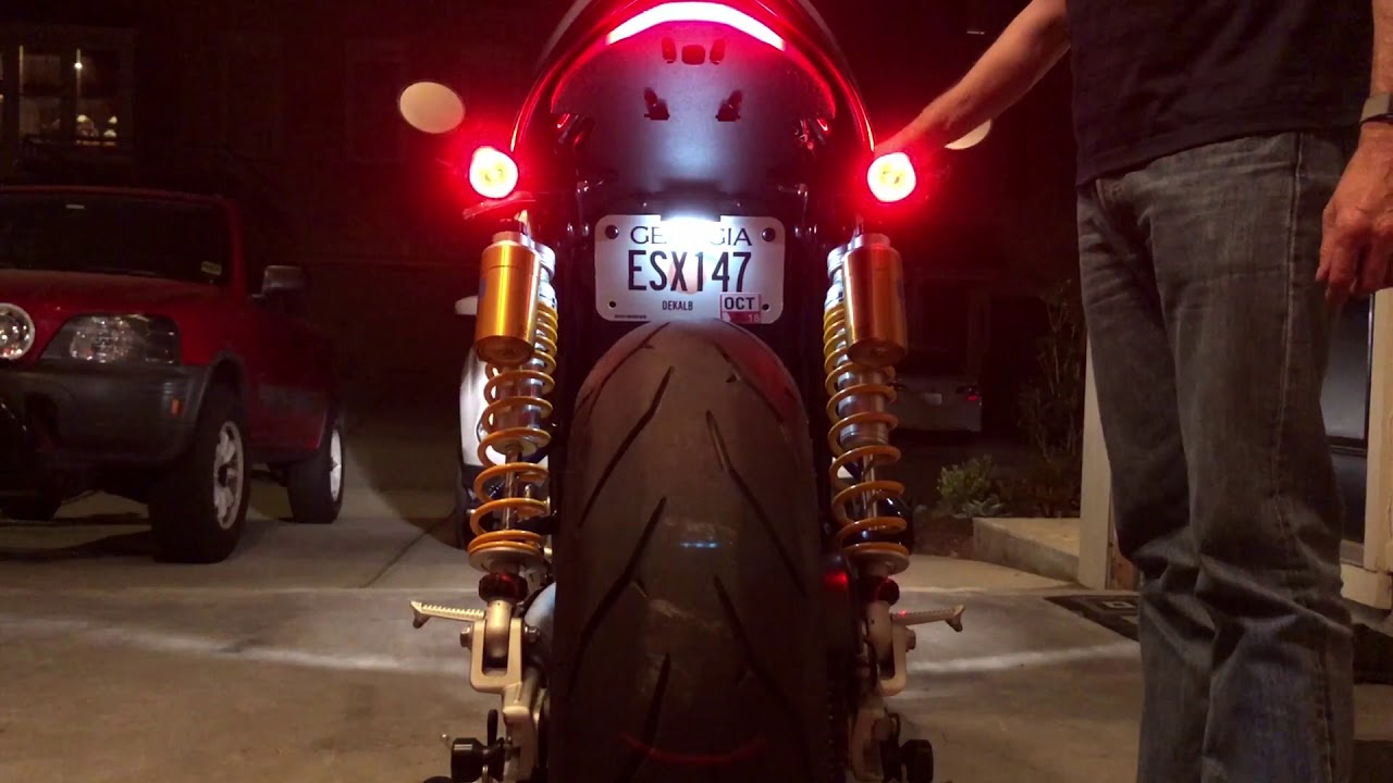 Triumph Thruxton R, Kuryakyn Kellermann Bullet 1000 DF -- Rear/Brake - Red/Red/Amber