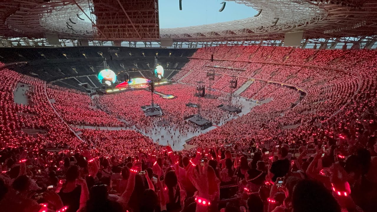 Coldplay - Paradise (Live in Budapest, June 19th 2024)