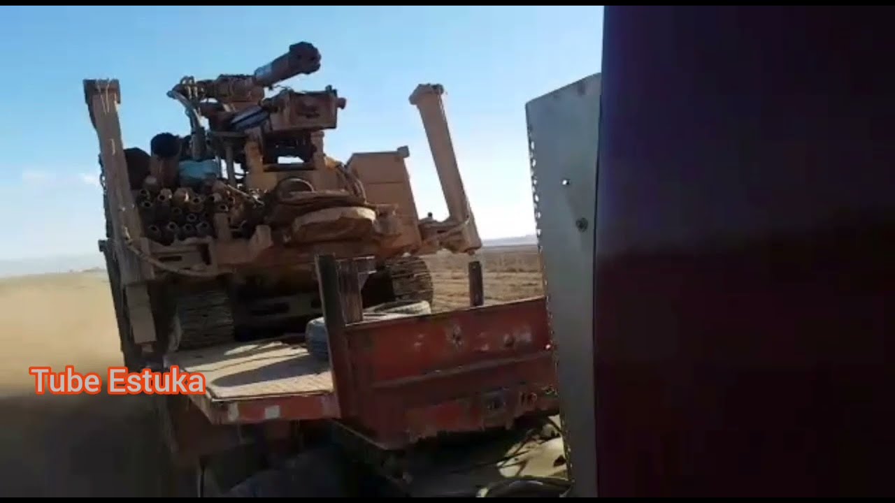 The drilling machine is removed essoufi forage