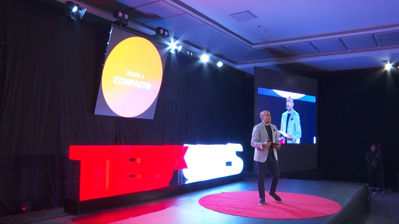 La gratitud como actitud | Isidro Fierro | TEDxUEES