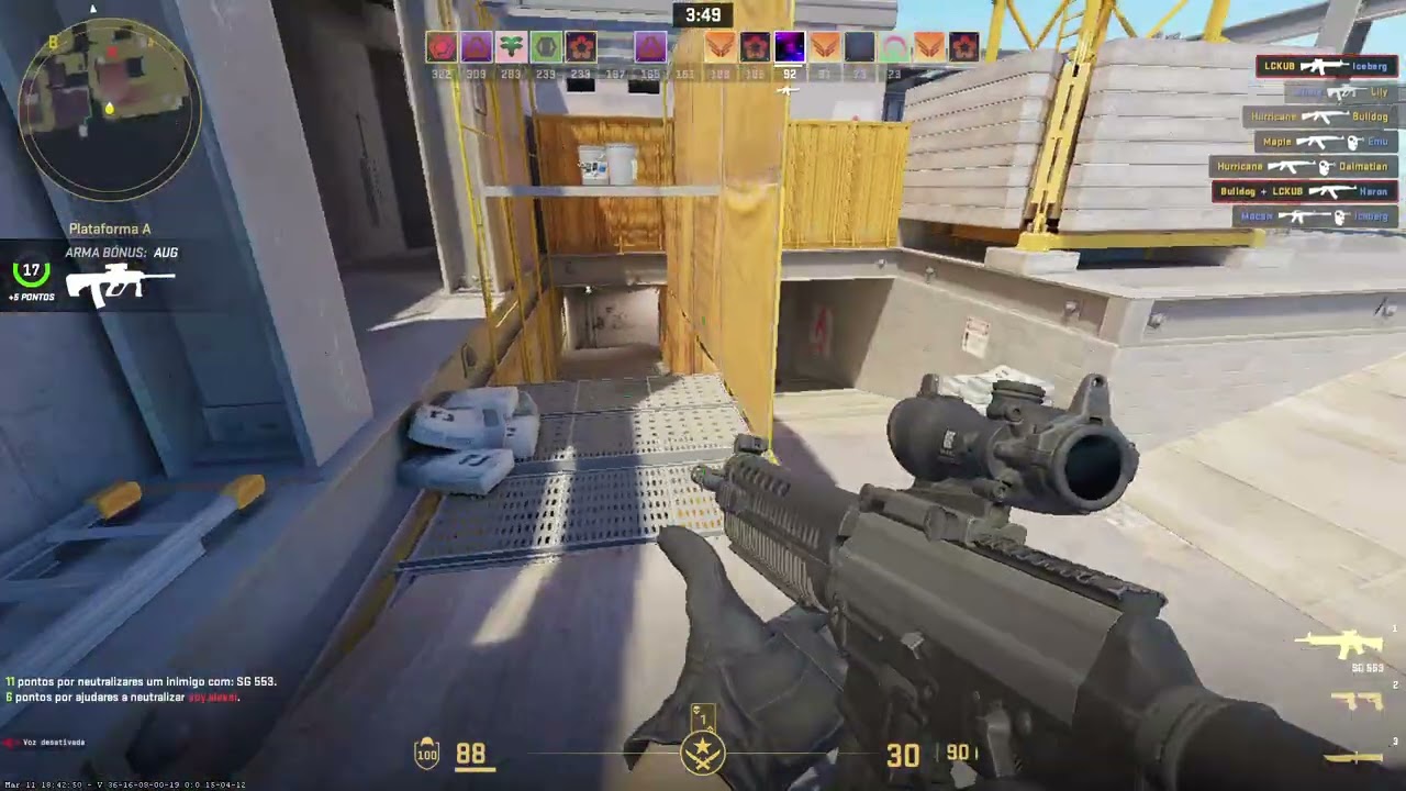 Um Noob a jogar Counter Strike 2 (Vertigo  Deathmach)