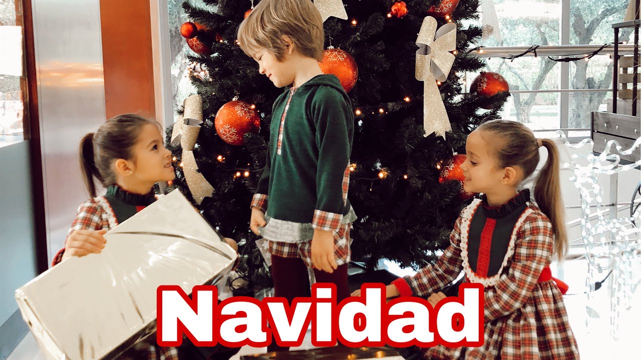 NAVIDAD | Abriendo regalos