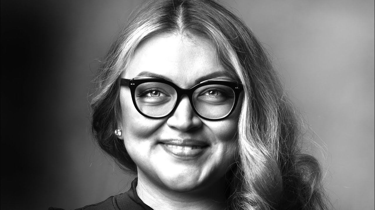 Sexologist interview-Mia Payne