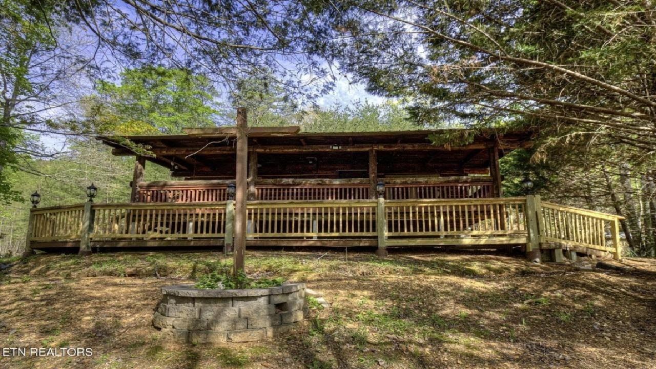 150 Poplar Rd, Tellico Plains, TN Presented by Kristin Gracy.