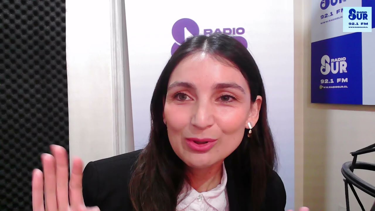 Arquitecta Gabriela Mendez Aros, del proyecto Vanos Angelinos de Instagram en Radio Sur.