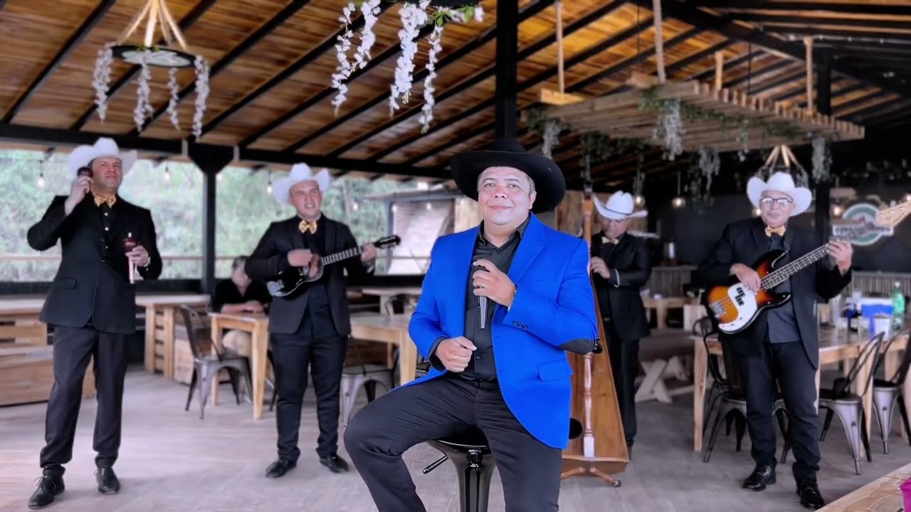 REYNALDEANDO (Ysidro Salom) homenaje a Reynaldo Armas.