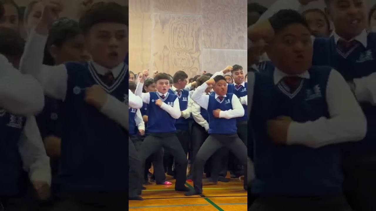 Новозеландские школьники исполняют танец народа маори — "Хака"!