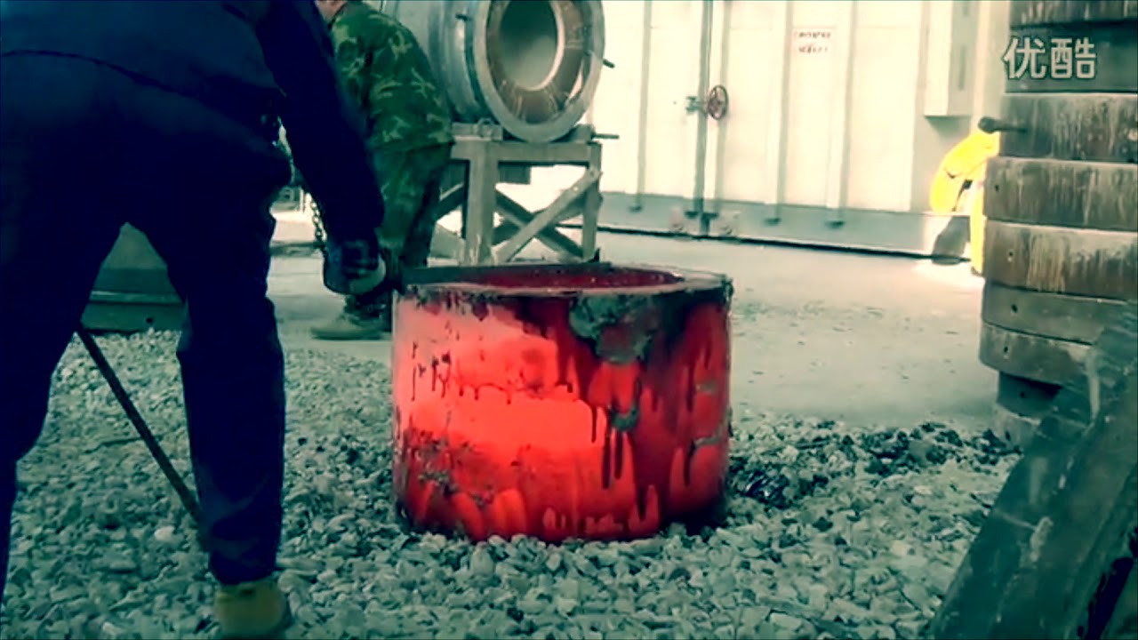 How do we use Centrifugal Casting Method to produce cylinders ?