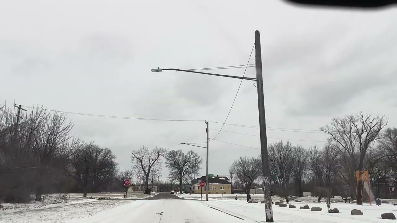 Перекрёсток - западная часть Детройта, январь 2026 г.