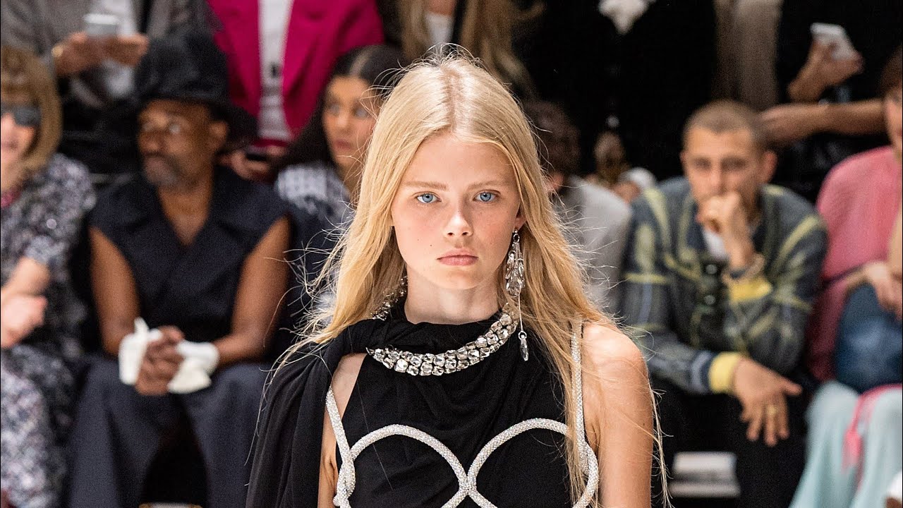Top Newcomer: Evie Harris (FW 20)