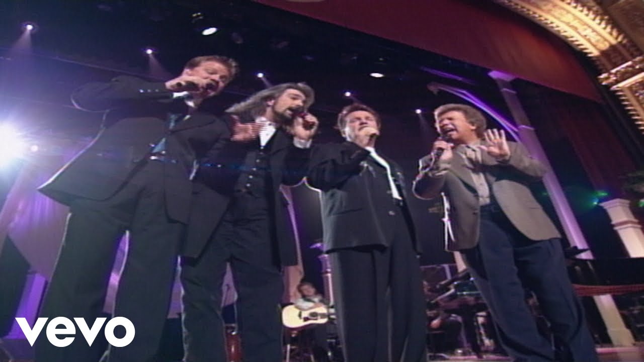 Bill & Gloria Gaither - In That Great Gettin' Up Morning [Live] ft. Gaither Vocal Band