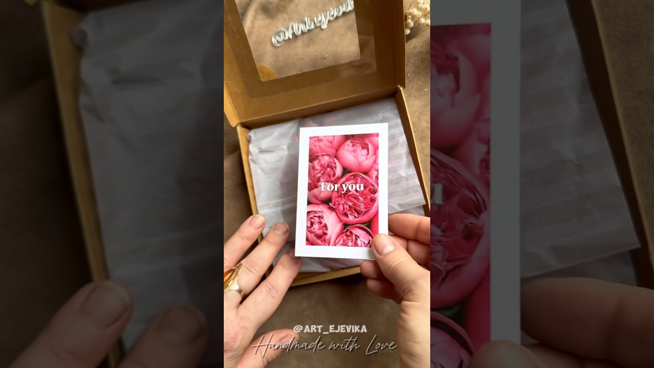 Pomegranate Resin Coaster 🍷 Handmade Gift &ndash; Food-Safe, Unique & Ready to Gift 🎁 Free UK shipping