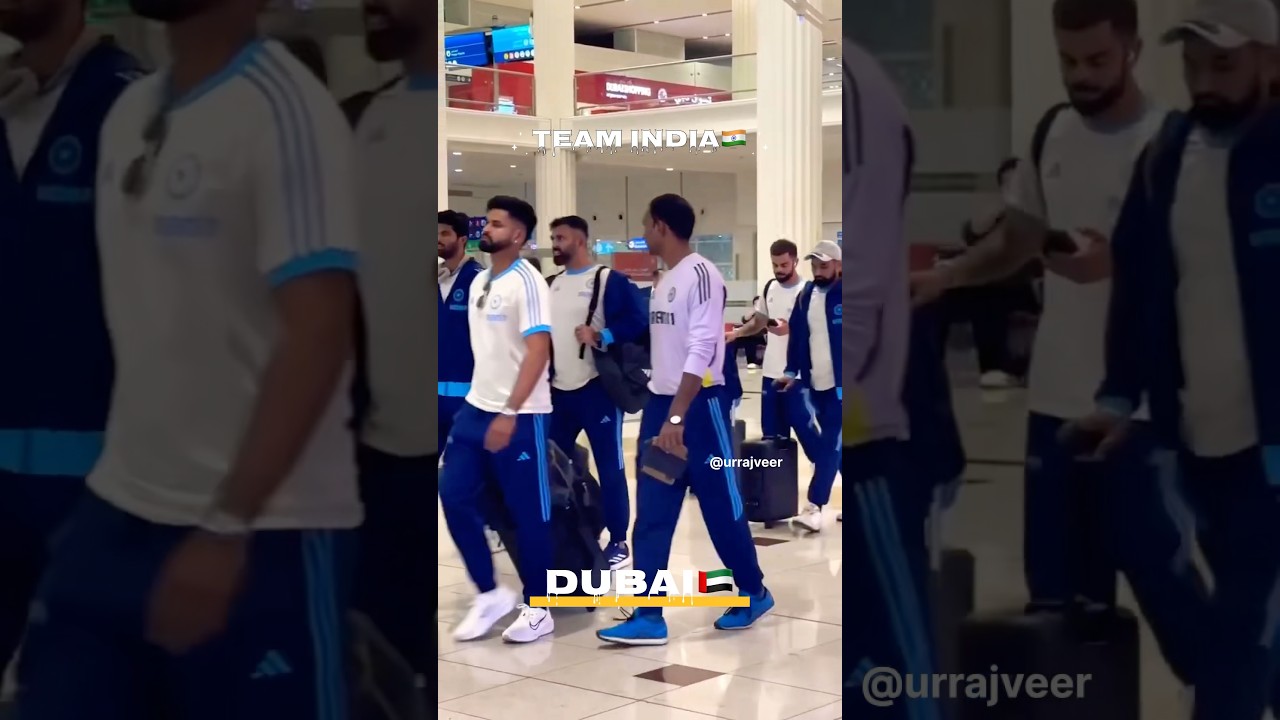 Team India In Dubai Airport 🇮🇳🇦🇪 #india #teamindia #viratkohli #sureshraina #hardikpandya #dubai