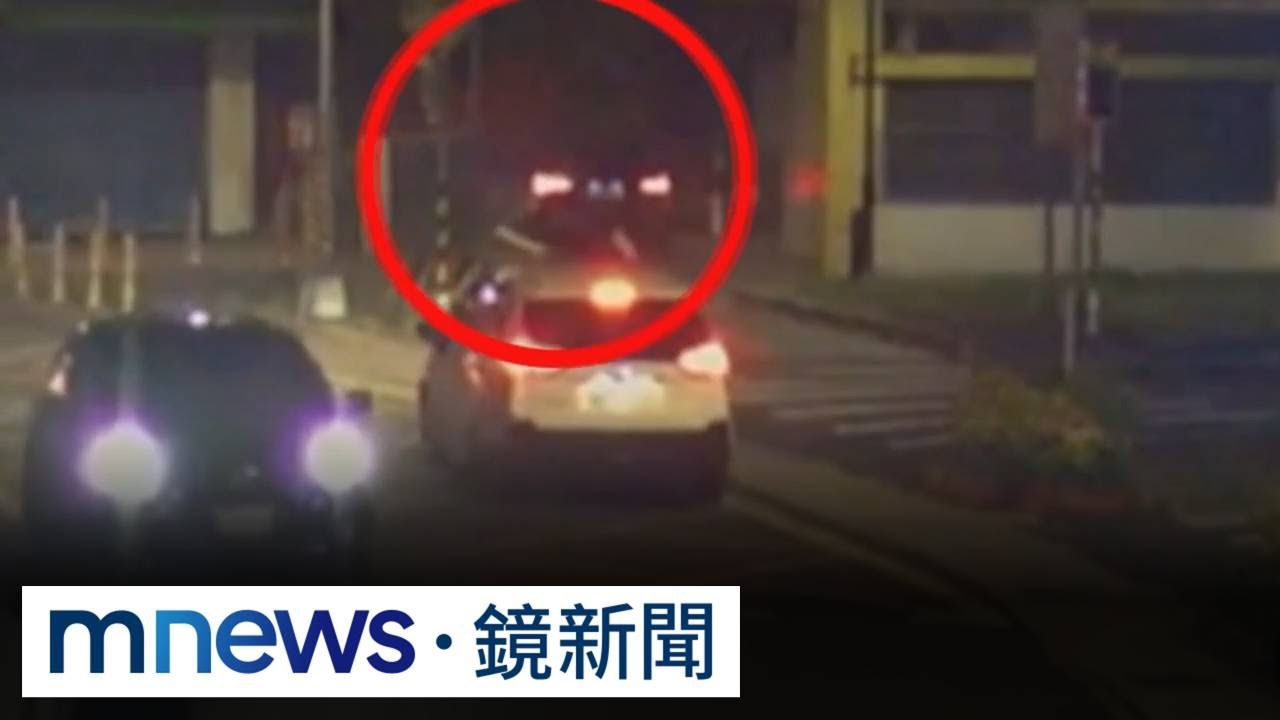 中和深夜巨響！　賓士男初二毒駕撞進民宅｜#鏡新聞