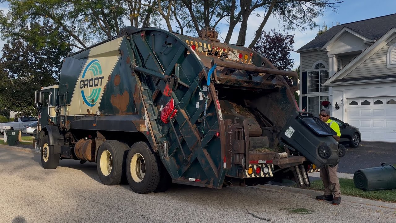 Groot’s First Day in Grayslake: Roaring Mack MR McNeilus Rear Loader Packing YW with a Silly Tipper!