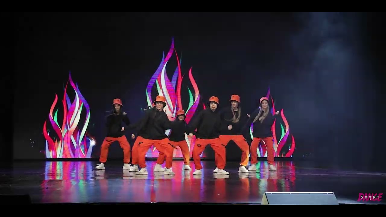SMART DANCE, 