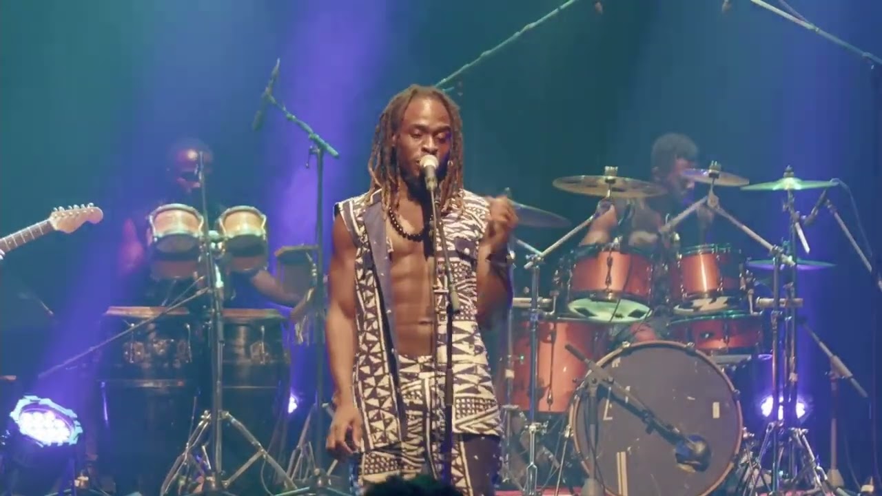 Mr Leo - Full Live Performance at IFC Douala (2022)