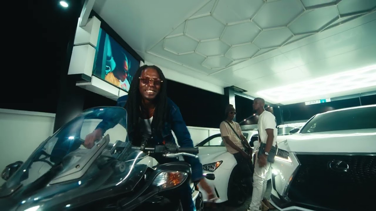 Lil Young - Bagga Prod. by Seja (Official Music Video)
