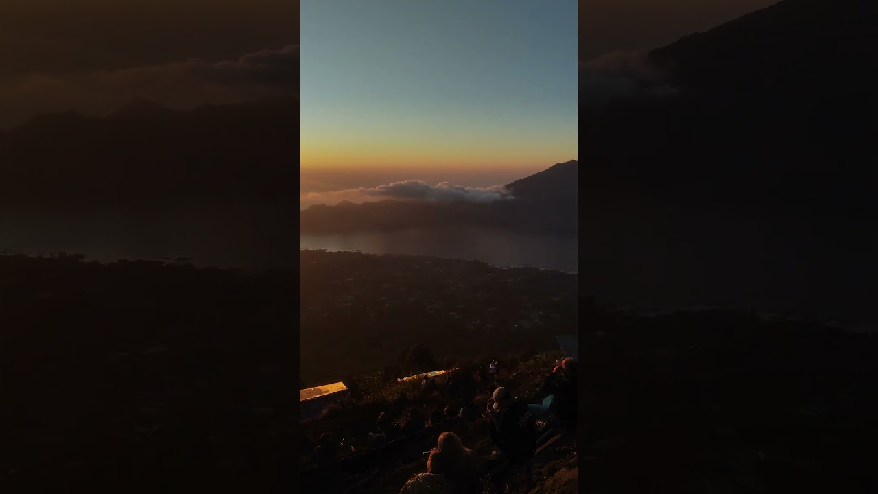 Sun rise #sunrise #mountbatursunsettrekking