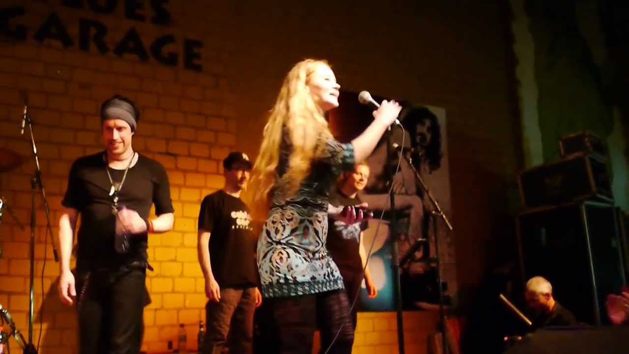 Layla Zoe - Blues Garage - 08.03.2014