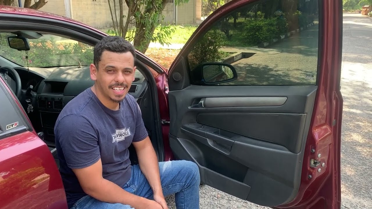 Remoção do forro da porta Dianteira do Vectra 2006 até 2011