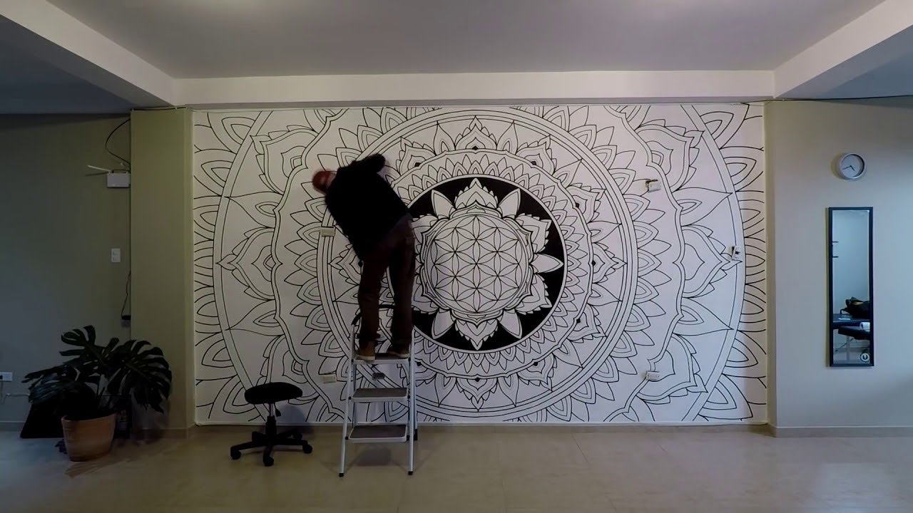 Mesmerizing Mandala Creation Time-Lapse || ViralHog