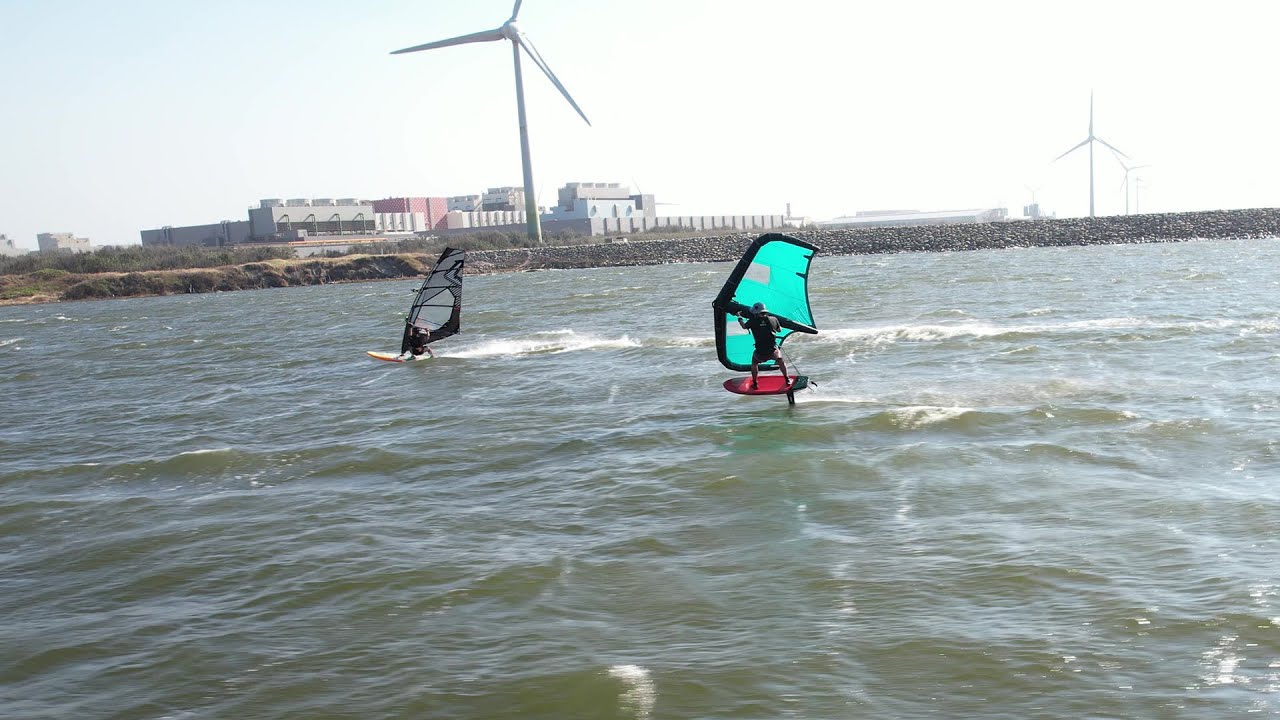 WINGFOIL VS WINDSURF